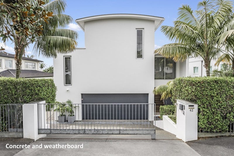 42 Ronaki Road, Mission Bay, Auckland - Carousel 1