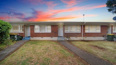 4/11 Oakland Avenue, Papatoetoe, Auckland - Carousel 1