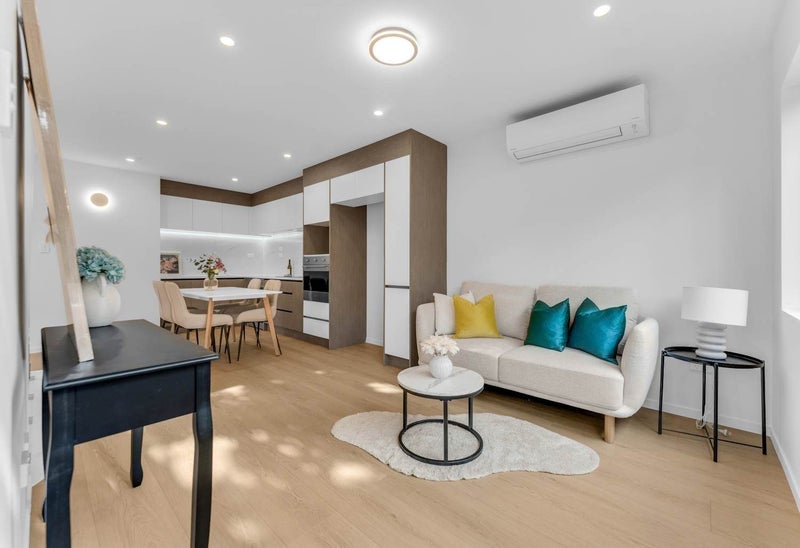 5/21 Baird Street, Howick, Auckland - Carousel 1