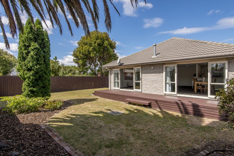 51 Appleby Crescent, Burnside, Christchurch - Carousel 2
