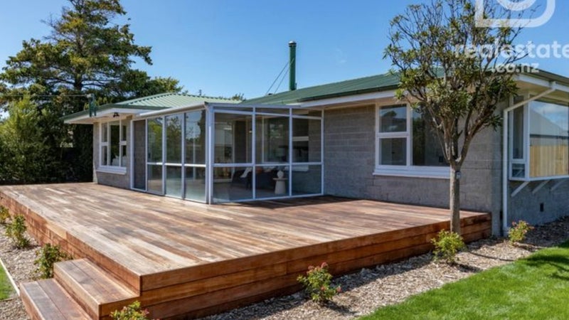 28 Sylvia Street, Parklands, Christchurch - Carousel 1