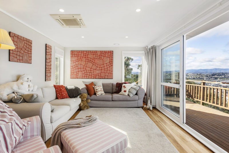 45 Carlton Street, Melrose, Wellington - Carousel 2