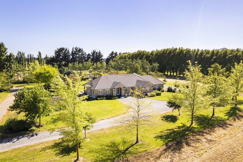 65 Glengarriff Drive, Christchurch - Carousel 2