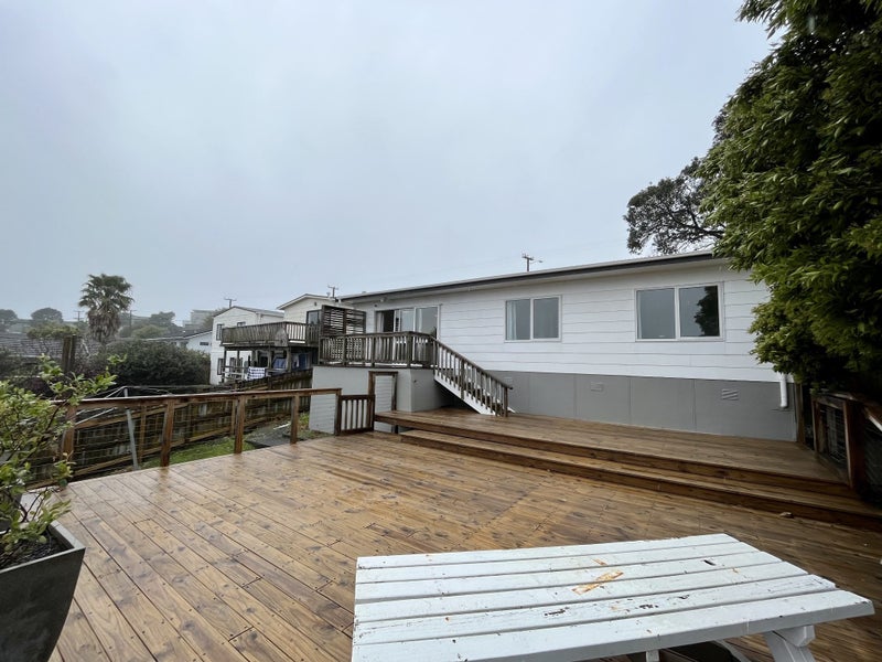 27 Hillcrest Road, Hatfields Beach, Orewa - Carousel 8