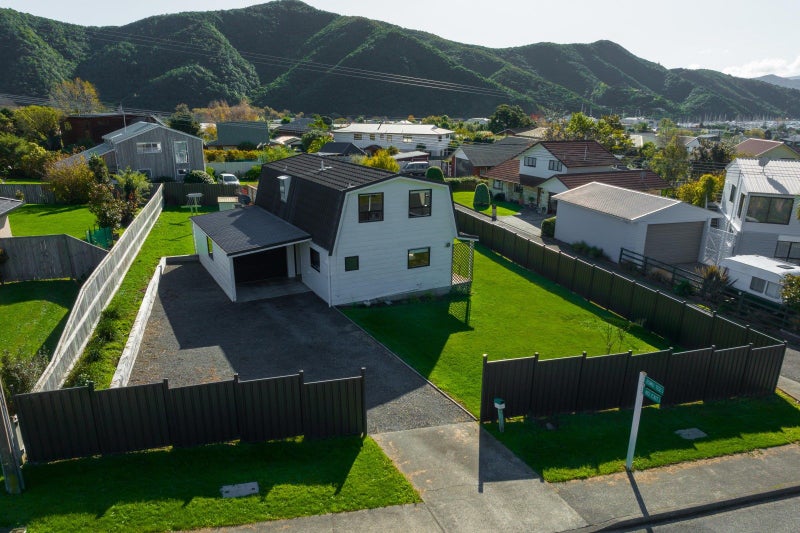 39 Moana View Road, Waikawa, Picton - Carousel 24