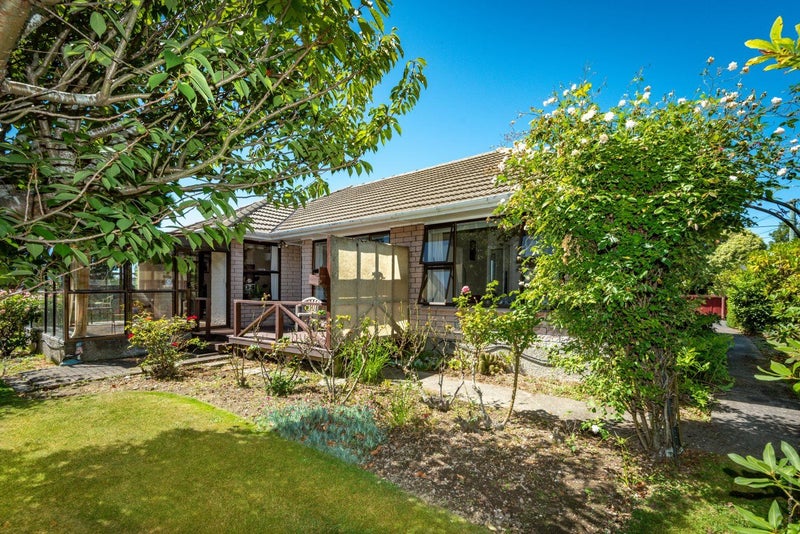 7 Kingston Place, Bishopdale, Christchurch - Carousel 2