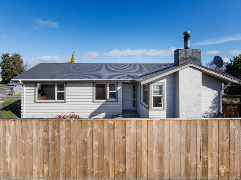 45 College Street, Awapuni, Palmerston North - Carousel 1