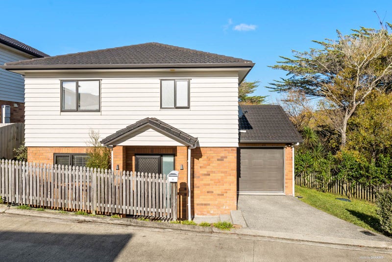 31 Springvale Drive, Fairview Heights, Auckland - Carousel 1