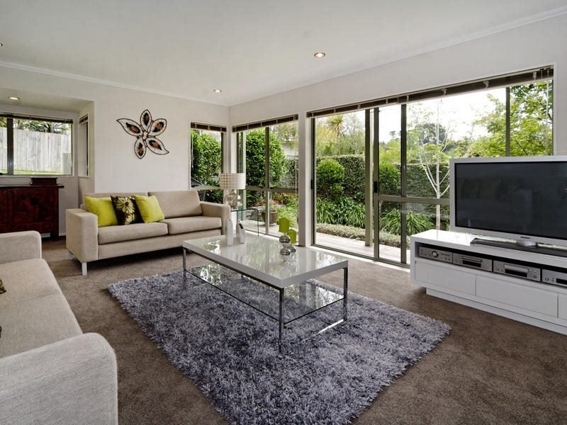 13 La Roche Place, Northcote, Auckland - Carousel 2
