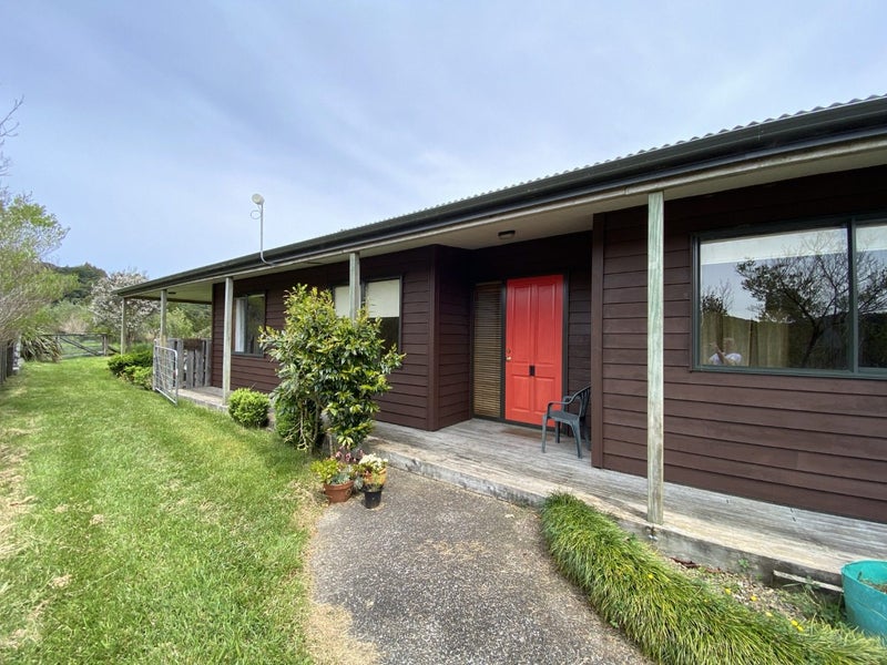 191 Bayer Road, Silverdale - Carousel 1