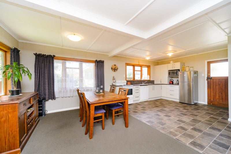 26 Keeling Street, West End, Palmerston North - Carousel 1