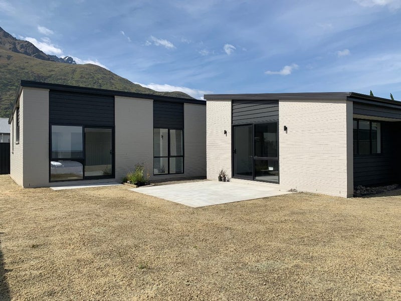 20 Headley Drive, Lower Shotover, Queenstown - Carousel 1