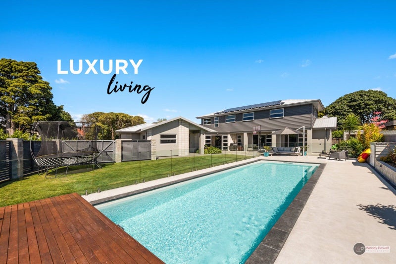 12D Military Road, Boulcott, Lower Hutt - Carousel 1