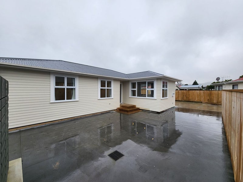 31B Donnelley Drive, Wainuiomata, Lower Hutt - Carousel 2