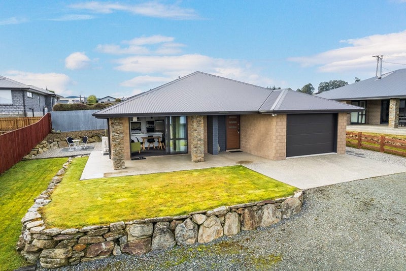 25B Thurso Street, Lawrence - Carousel 1