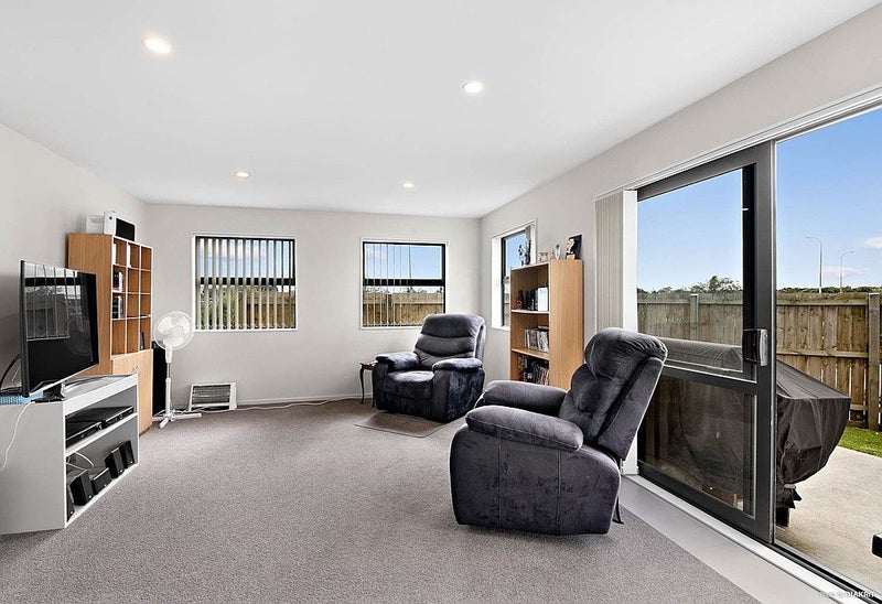 6 Totara Meadows Court, Wiri, Auckland - Carousel 2