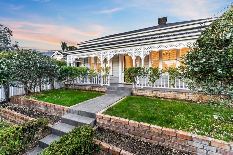 90 Clonbern Road, Remuera, Auckland - Carousel 2