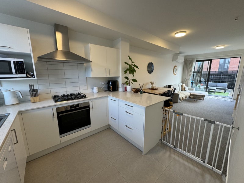 86 Manarini Road, Westgate, Auckland - Carousel 2