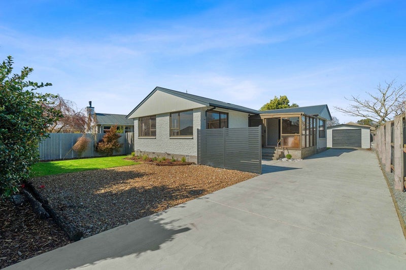 13 Roswell Place, Islington, Christchurch - Carousel 1