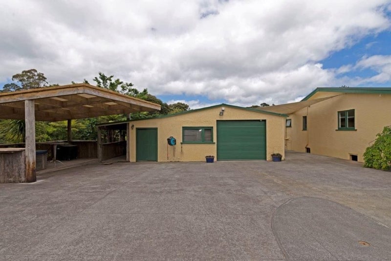 20 Sherrybrooke Place, Sunnyvale, Auckland - Carousel 2