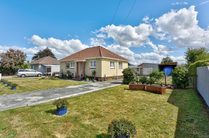 2 Churchill Avenue, Gore, Gore - Carousel 2