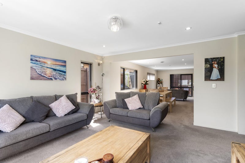 7E Boeing Place, Goodwood Heights, Auckland - Carousel 2