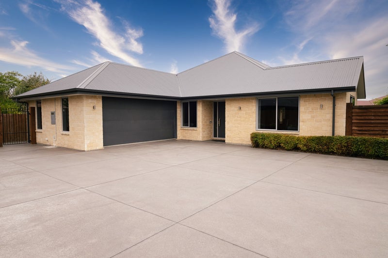 7 Elmwood Grove, Tinwald, Ashburton - Carousel 2