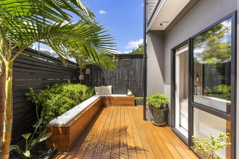 8A Edgar Pearce Place, Howick, Auckland - Carousel 2