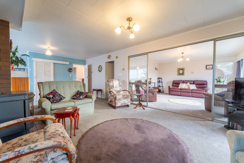5 Cedar Place, Gleniti, Timaru - Carousel 2