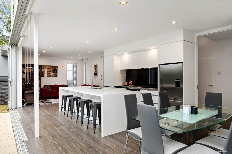 135B Coates Avenue, Orakei, Auckland - Carousel 2