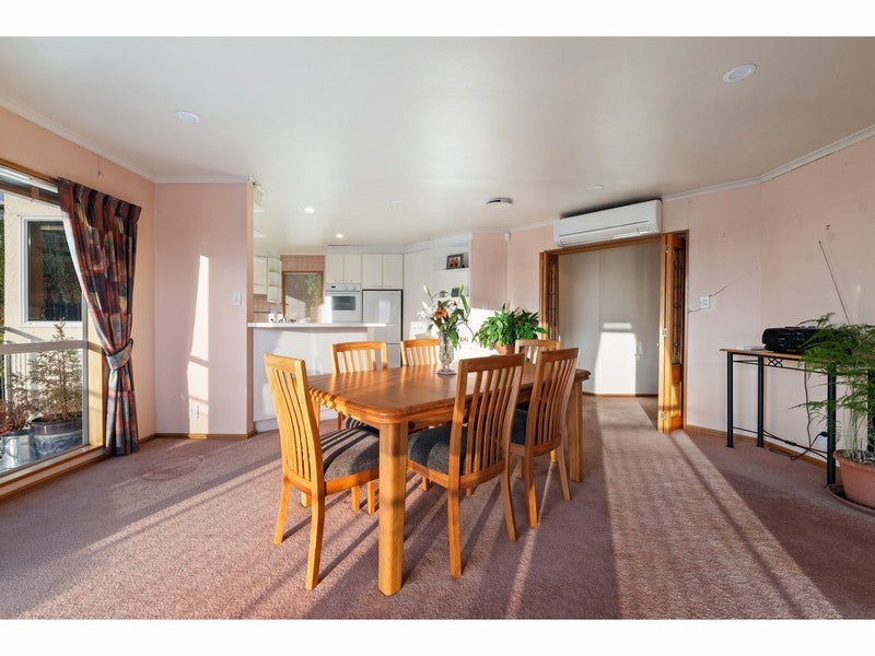 40 Woodlau Rise, Huntsbury, Christchurch - Carousel 1