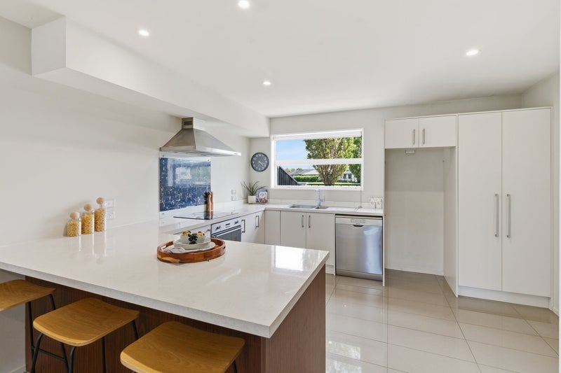 44 Caulfield Avenue, Halswell, Christchurch - Carousel 2