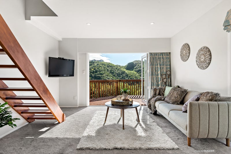 2/49 Mandalay Terrace, Khandallah, Wellington - Carousel 2