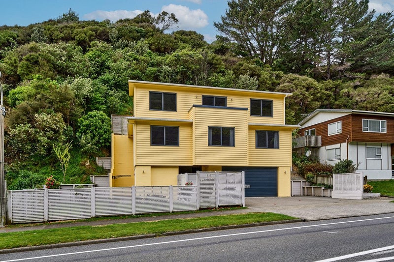 13 Postgate Drive, Whitby, Porirua - Carousel 1