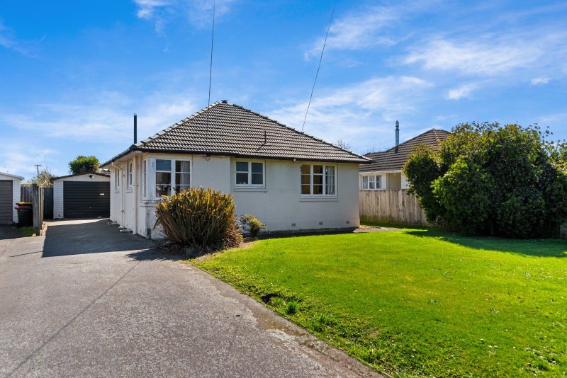 25 Dix Street, Wigram, Christchurch - Carousel 1