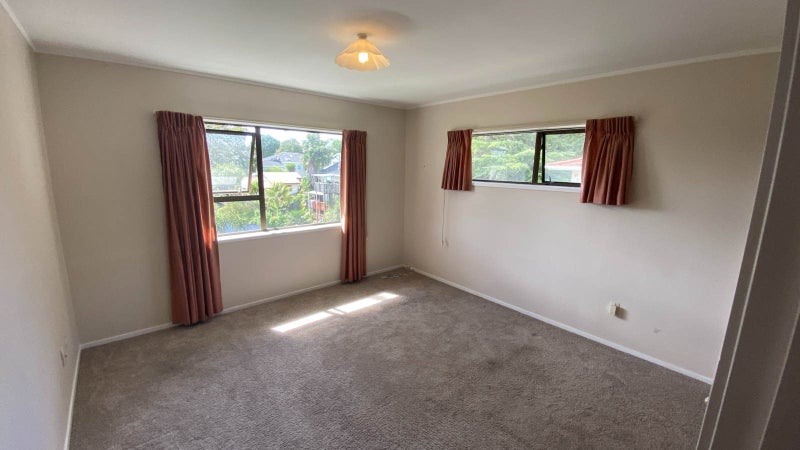 3/147 Ocean View Road, Hillcrest, Auckland - Carousel 2