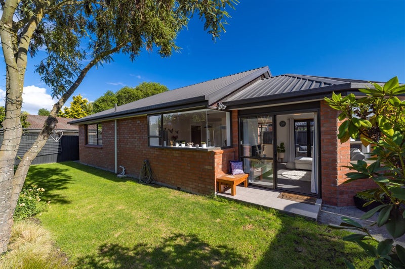 1/61A Condell Avenue, Papanui, Christchurch - Carousel 1