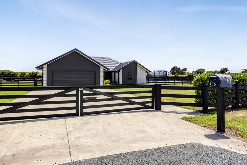 405 Ketemarae Road, Hawera - Carousel 1