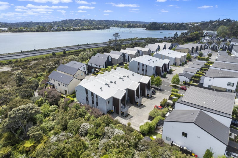 7/28 Nevill Road, Hobsonville, Auckland - Carousel 11