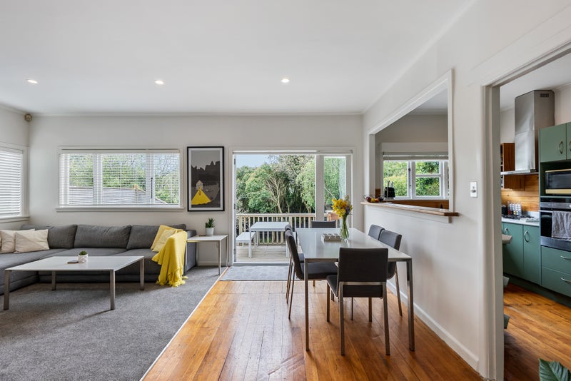 5 Levonia Street, Morningside, Auckland - Carousel 2