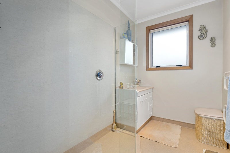 1120 Brighton Road, Brighton, Dunedin - Carousel 13