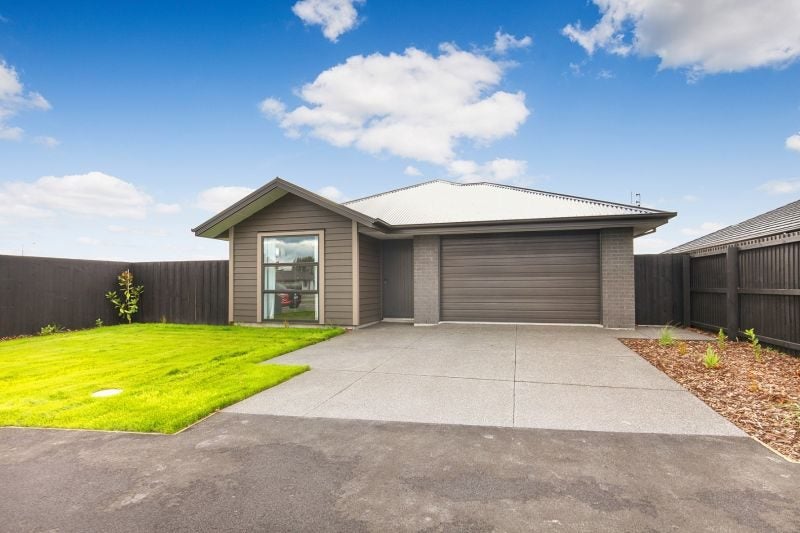 29 Ellesmere Street, Marshland, Christchurch - Carousel 1