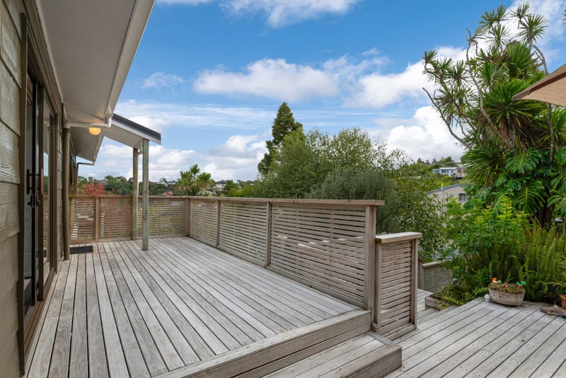 2/13 Newstead Avenue, Browns Bay, Auckland - Carousel 2