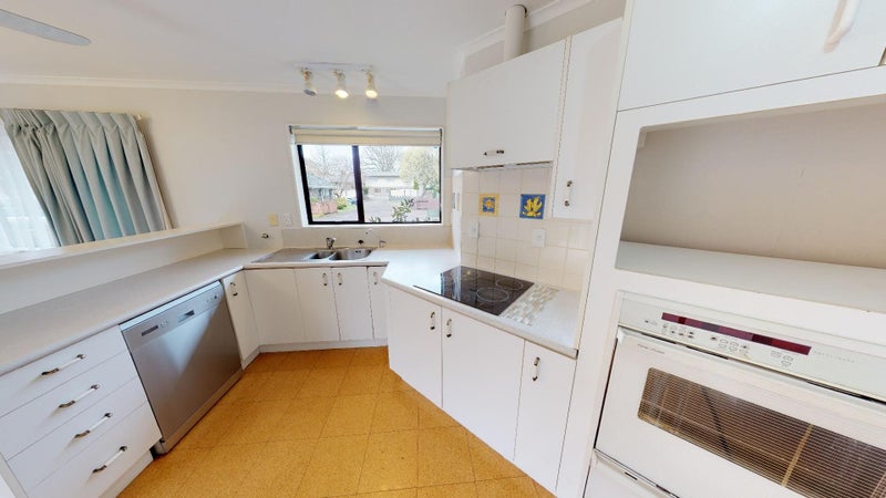 9B Churchill Avenue, Hokowhitu, Palmerston North - Carousel 2