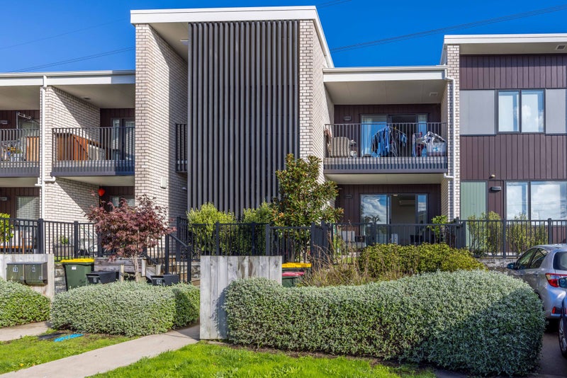 7/18 Titoki Street, Te Atatu Peninsula, Auckland - Carousel 11