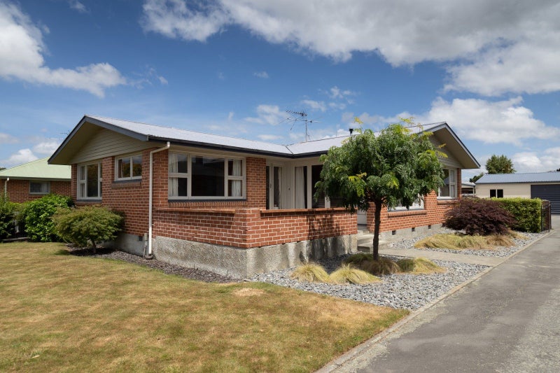 8 Miller Avenue, Allenton, Ashburton - Carousel 30