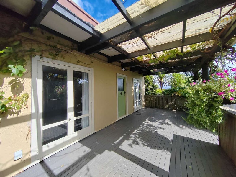 10 Neptune Avenue, Beach Haven, Auckland - Carousel 5