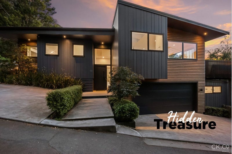 12D Chatsworth Road, Silverstream, Upper Hutt - Carousel 1