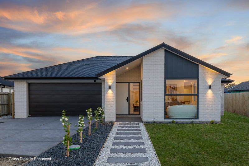 18 Benrogan Drive, Halswell, Christchurch - Carousel 1