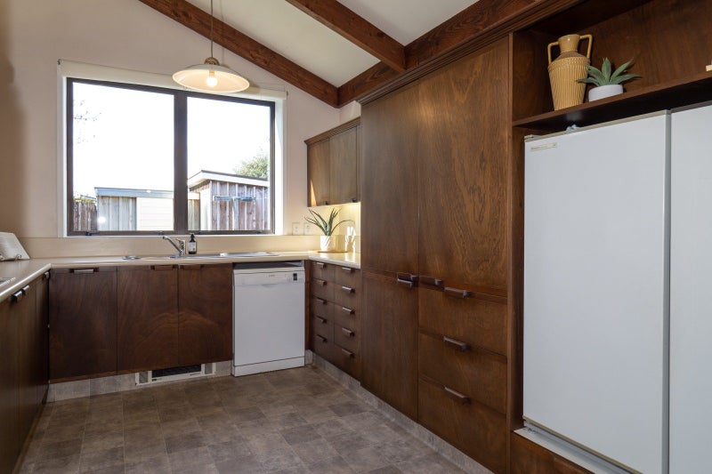 24 Jordan Avenue, Tinwald, Ashburton - Carousel 2